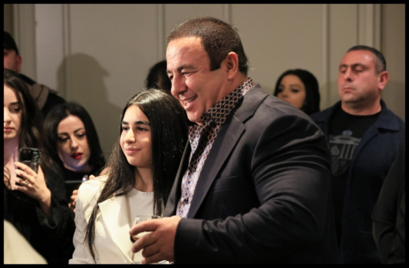 Чего хотят люди? Чтобы мир был не только на словах, а гарантированным